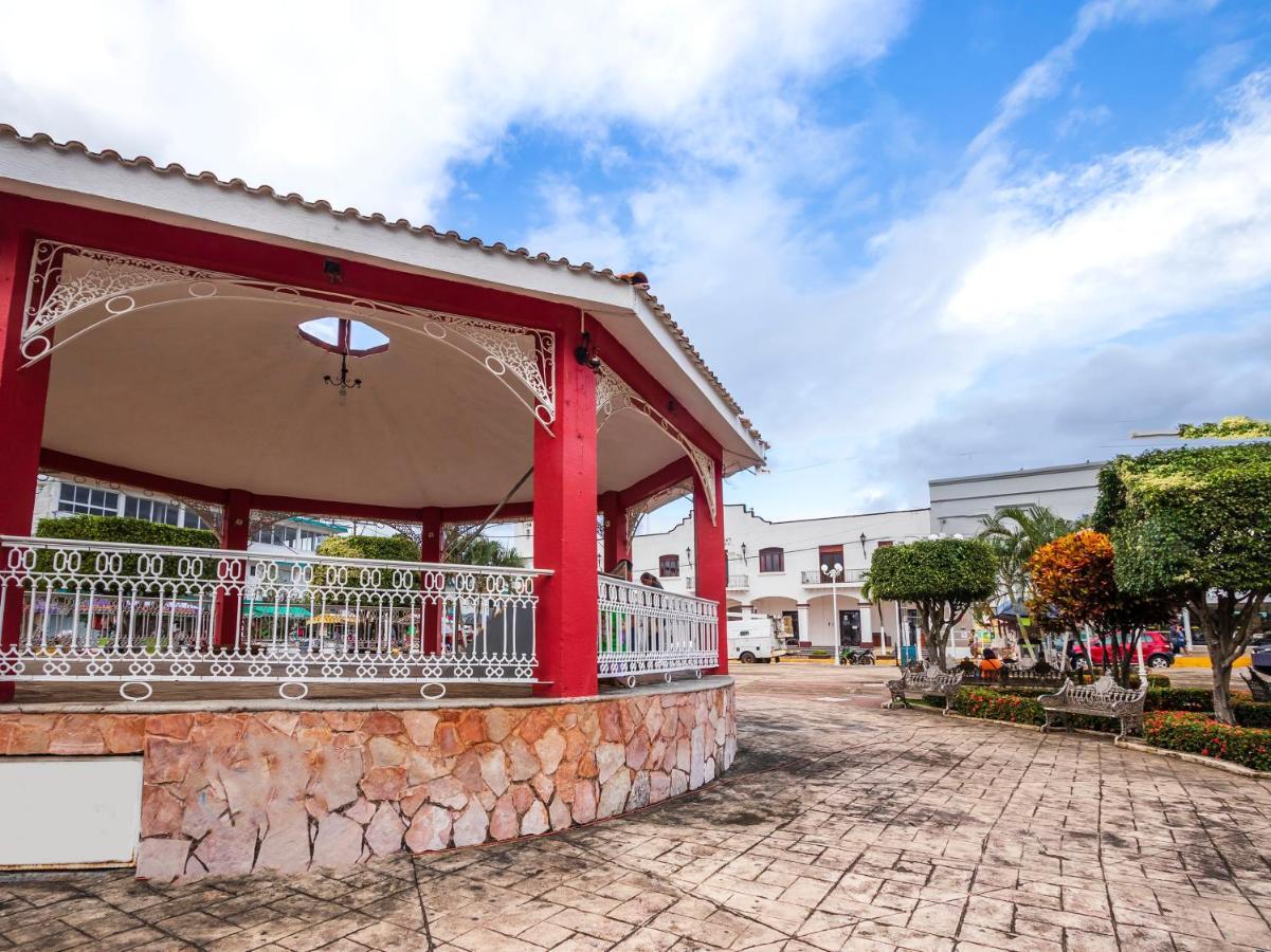 Hotel Las Brisas Catemaco Εξωτερικό φωτογραφία